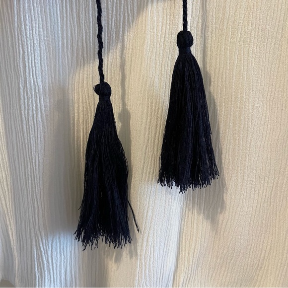 Michael Kors Peasant Off White & Navy Embroidered Bohemian Tassel Blouse WomenS - Picture 5 of 5